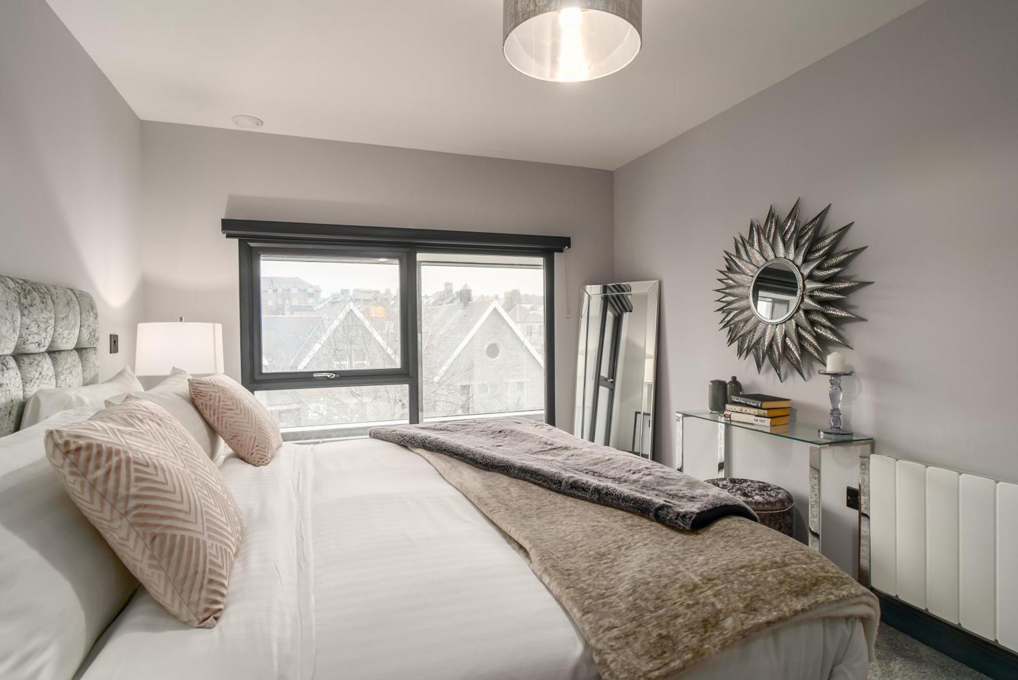 Luxe Apartments, The Moorwell, Parking, Gym - 10Mins Cardiff City Ctr Phòng bức ảnh