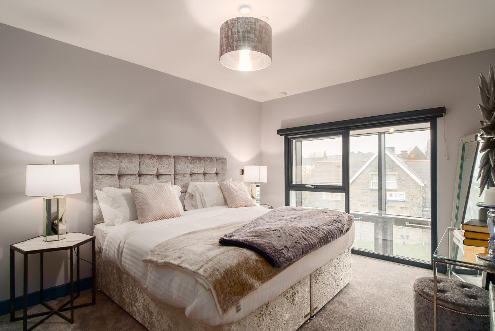 Luxe Apartments, The Moorwell, Parking, Gym - 10Mins Cardiff City Ctr Phòng bức ảnh